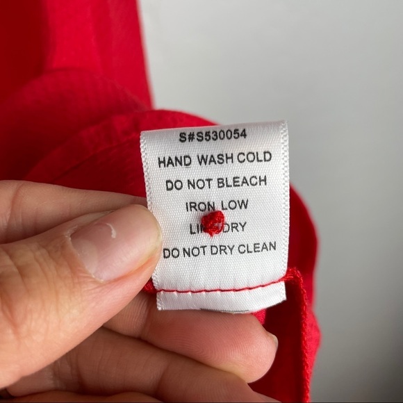 Market & Spruce Red Textured Button Front Tank Top - Picture 8 of 8